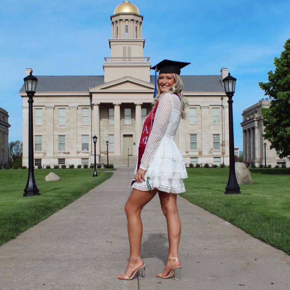 Meet your Posher, Samantha